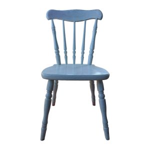 Silla blanca de madera - 3 unidades disponibles